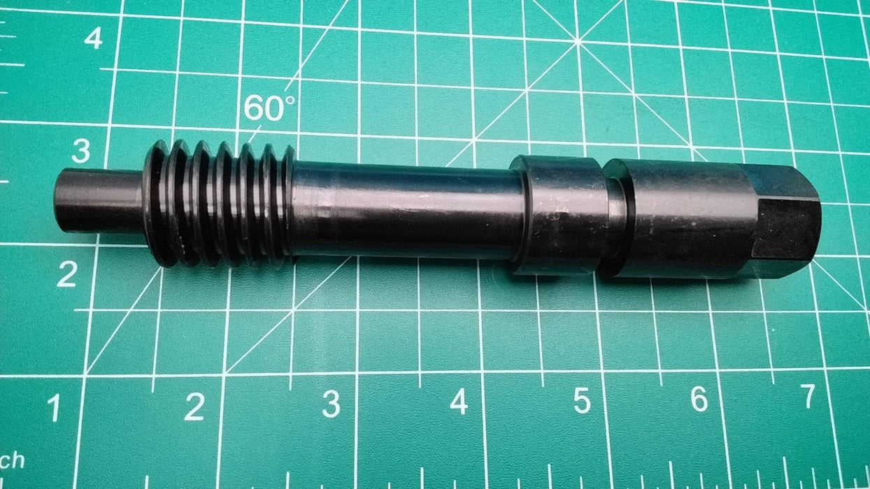 Z5988 - Head tilting worm shaft