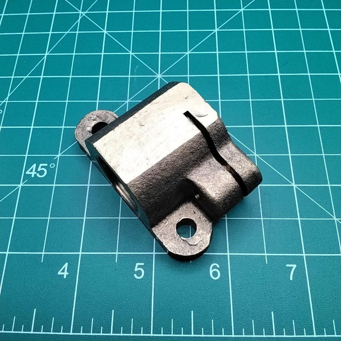 Z5305 - X-axis leadscrew nut